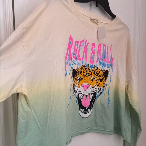 ROCK & ROLL TIGER CROPPED LONG SLEEVE SHIRT. TIE DYE, RELAXED, OVERSIZED. SIZE M - Picture 4 of 13